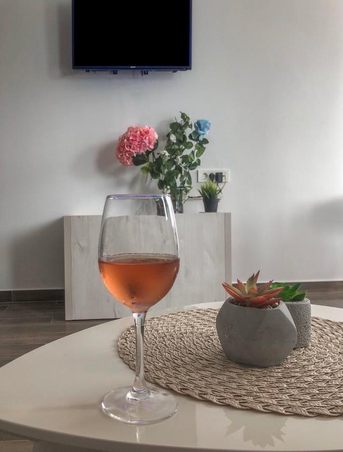 Timea Apartment Tivat Exteriér fotografie